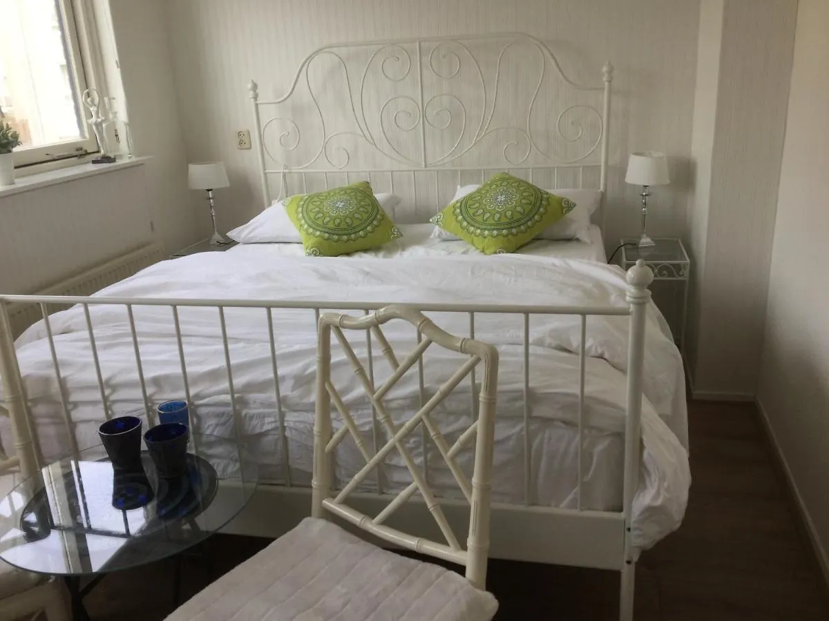 B&B Coco I En II Zandvoort 0*,